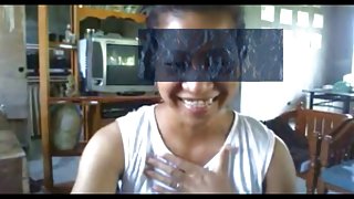 俄羅斯運動員用綁帶強奸了一個洞