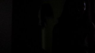 俄羅斯青少年熱他媽的在父母的臥室裡