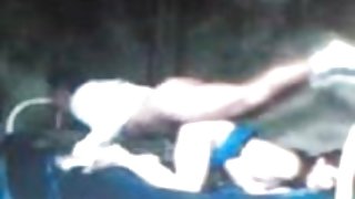 肥胖的俄羅斯小雞卡琳娜在床上自慰